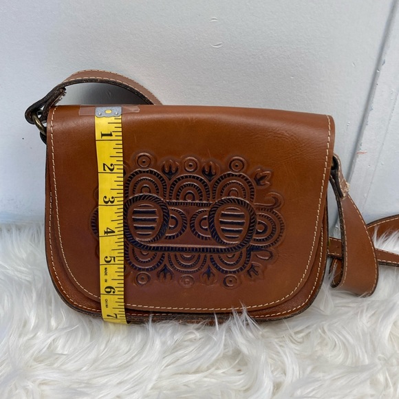 Patricia Nash . - Picture 7 of 8